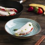 Tapioca com Morango, Banana e Creme de Castanha-de-Caju